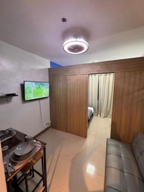 Iris Suites